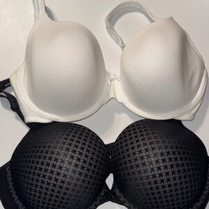 Cacique‎ Black and White Bra Duo